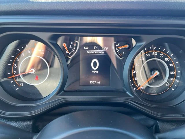 Used 2026 Green Jeep Sport image 32