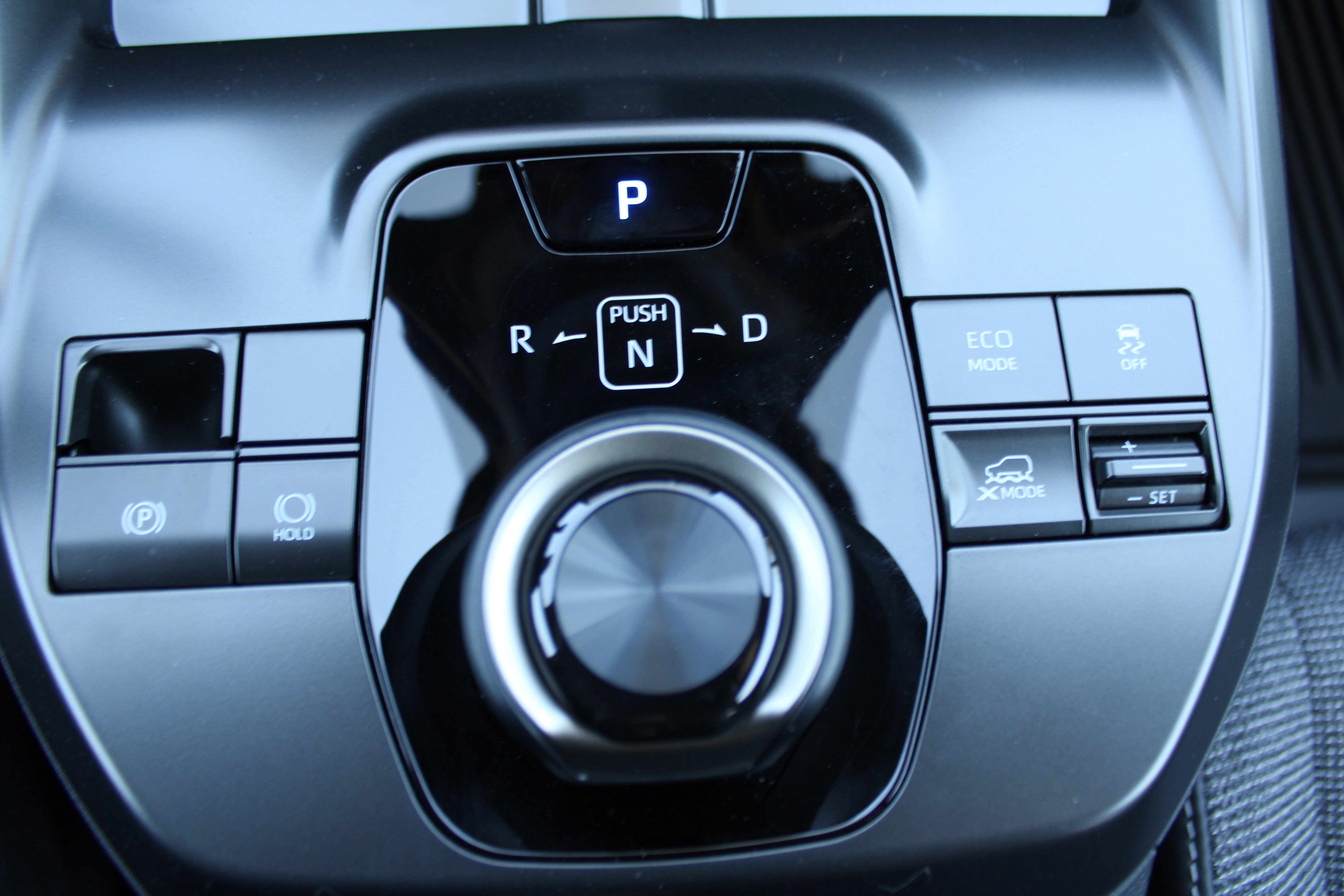 2026 Toyota bZ XLE - Photo 30