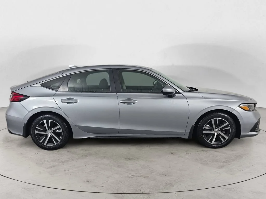 2023 Honda Civic Hatchback LX - Photo 34