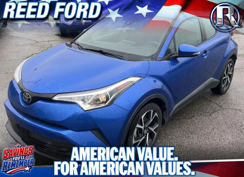 2018 Toyota C-HR XLE Premium's photo
