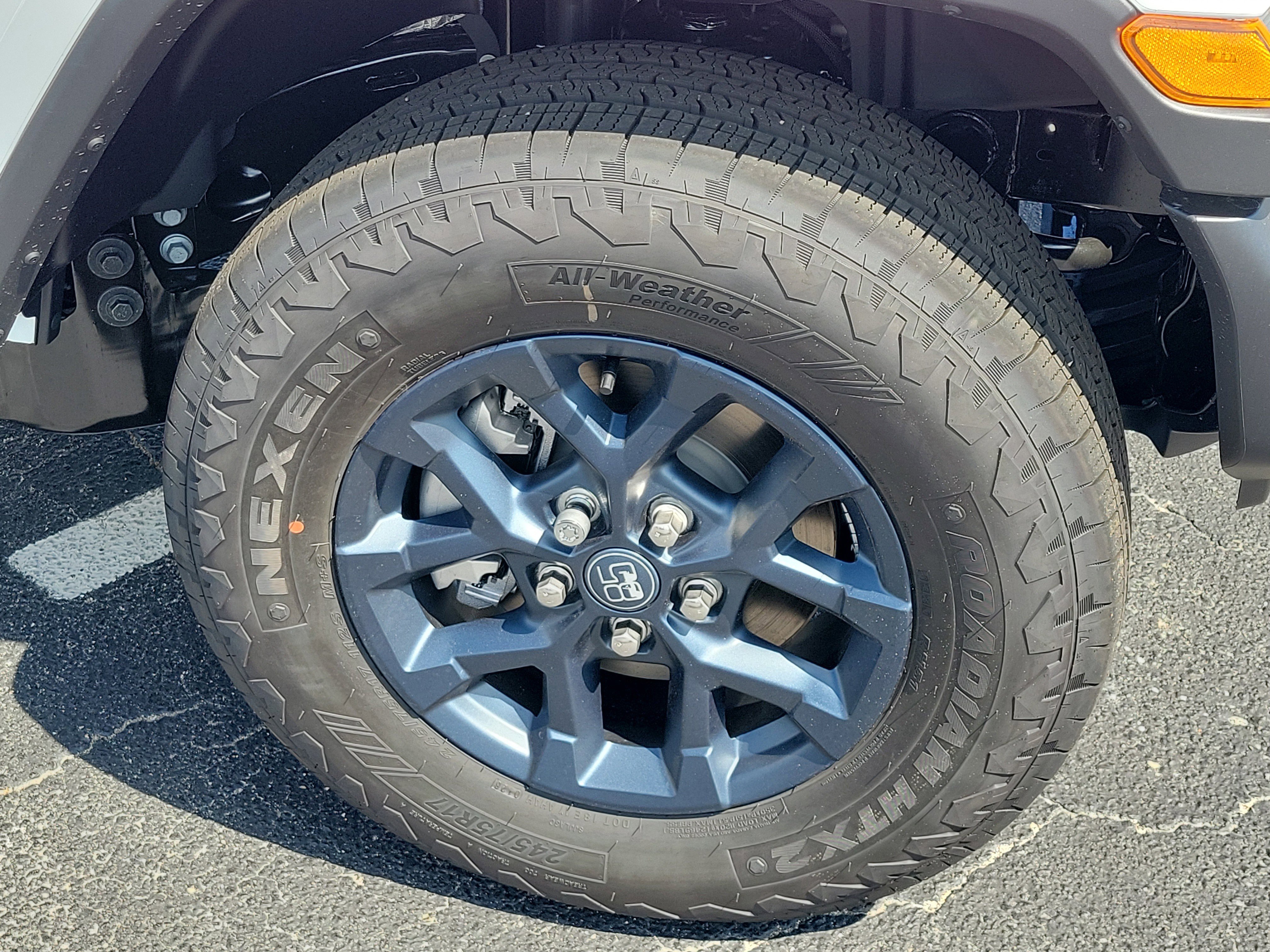 New 2026 Bright White Clear-Coat Exterior Paint Jeep 85th Anniversary image 8
