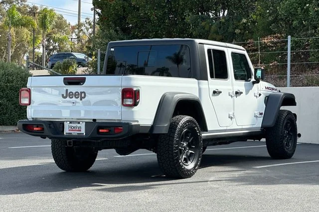 Used 2021 White Jeep Mojave image 5