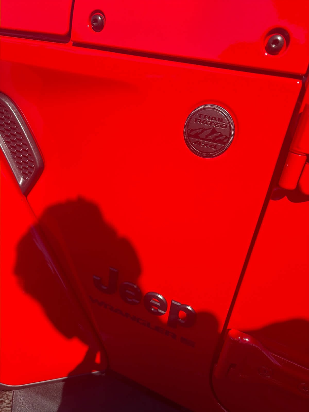 New 2026 Firecracker Red Clear-Coat Exterior Paint Jeep Sahara image 19