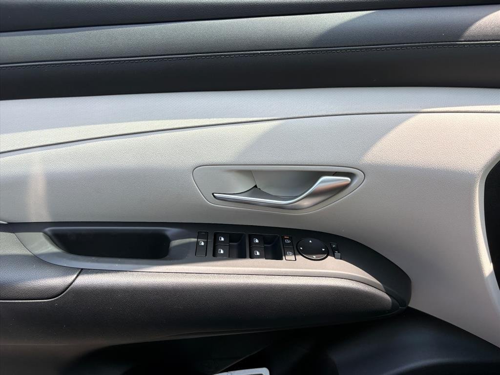 2026 Hyundai Tucson Blue SE - Photo 25