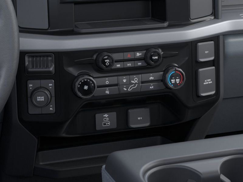 2025 Ford F-250 Super Duty XL - Photo 15