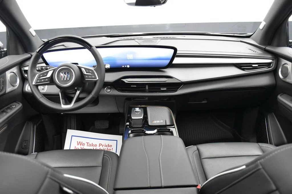 Certified Used 2026 Purple Buick Avenir image 8