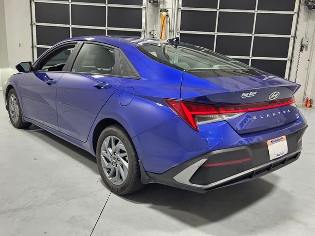 Used 2025 Blue Hyundai Blue image 8