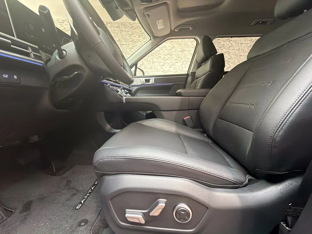 New 2027 Shimmering Silver Hyundai Limited image 26