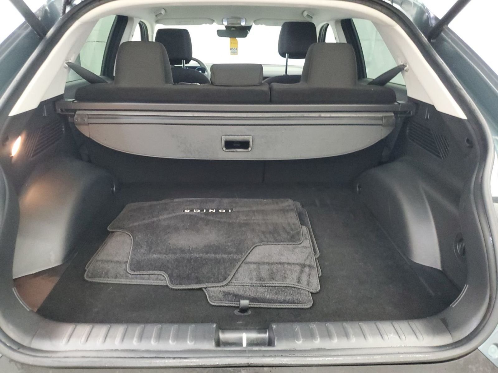 Used 2024 Green Hyundai SEL image 12
