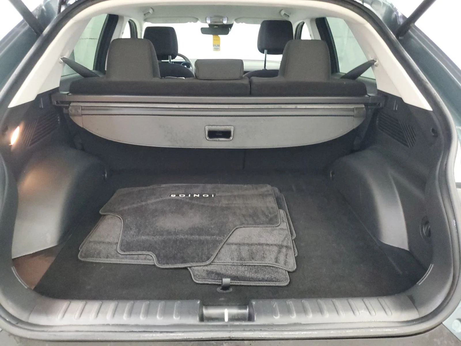 Used 2024 Green Hyundai SEL image 12