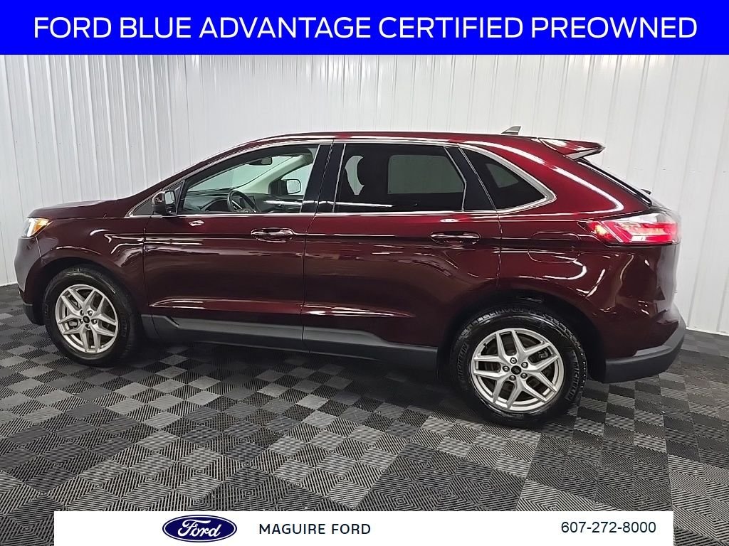 Used 2023 Burgundy Ford SEL image 5
