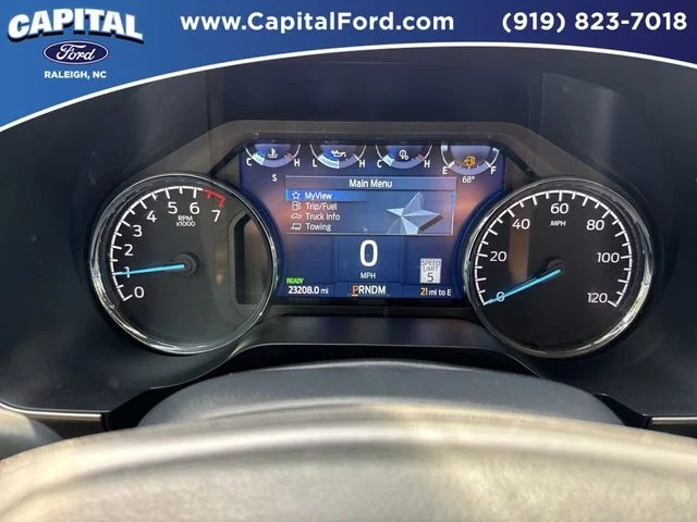 Used 2023 White Ford XLT image 27