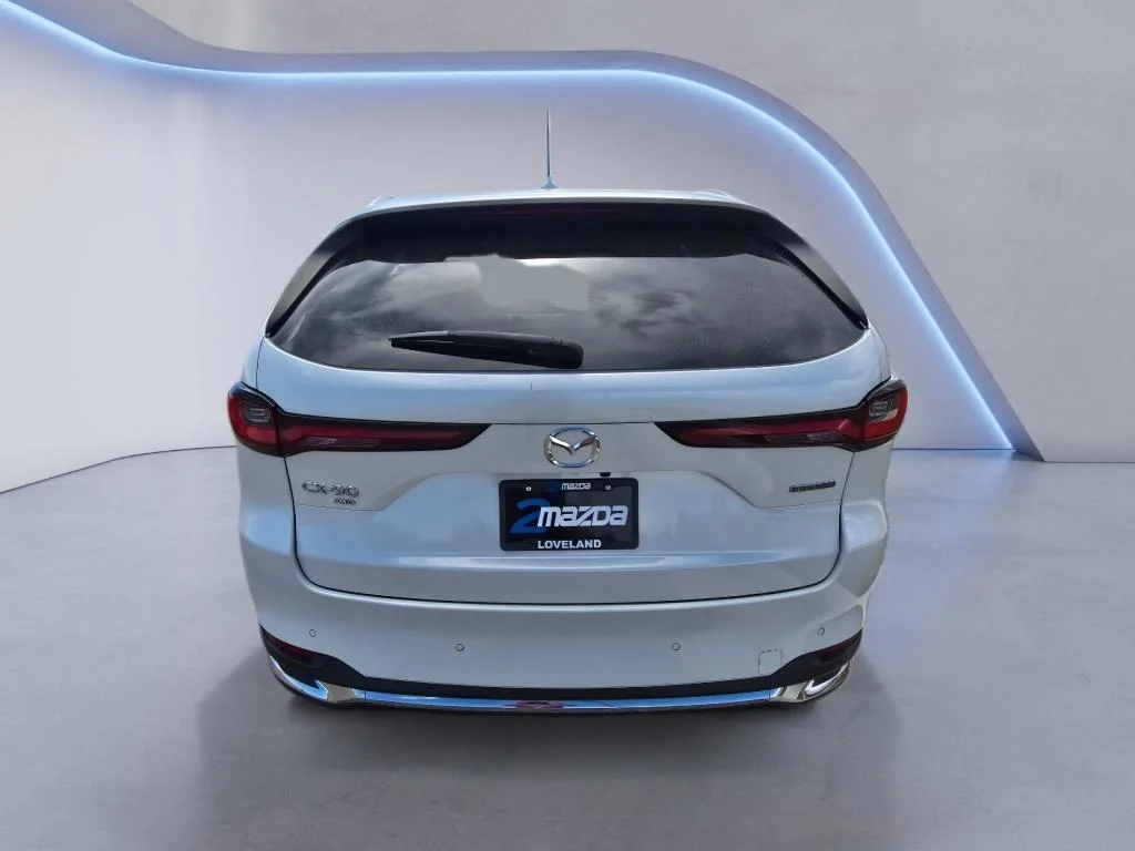 Used 2024 Rhodium White Premium Mazda Premium Plus image 4
