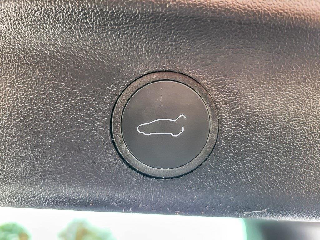 2024 TESLA MODEL Y - Image 17