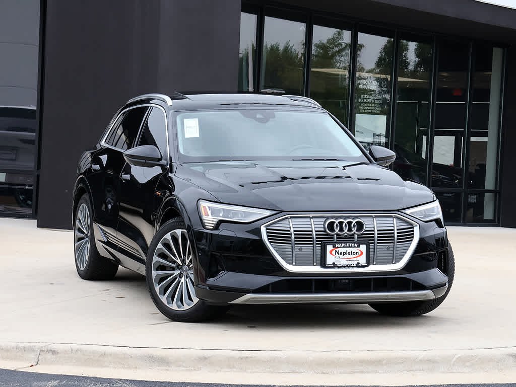 Used 2019 Audi e-tron Prestige with VIN WA1VAAGE9KB009131 for sale in Naperville, IL