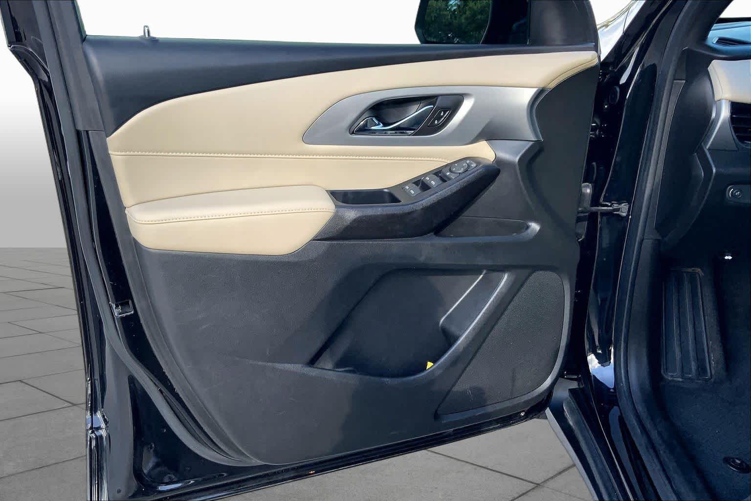 Used 2022 Mosaic Black Metallic Chevrolet LS image 20