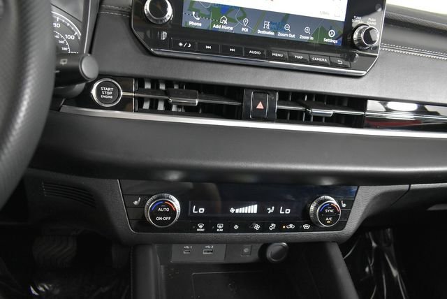 2024 Mitsubishi Outlander SE - Photo 39