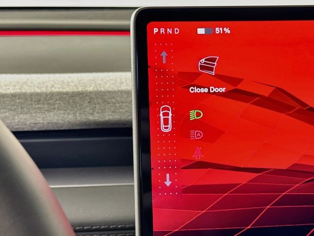 2026 Tesla Model Y Premium - Photo 27