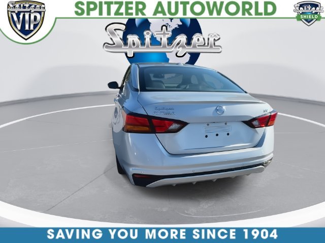 Used 2021 Silver Nissan 2.5 SV image 13