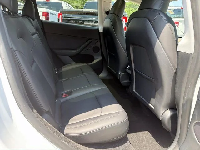 Used 2023 White Tesla Long Range image 19