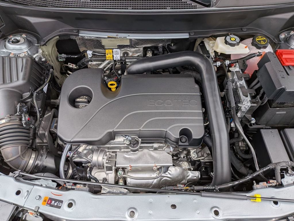 2026 Chevrolet Equinox LT - Photo 12
