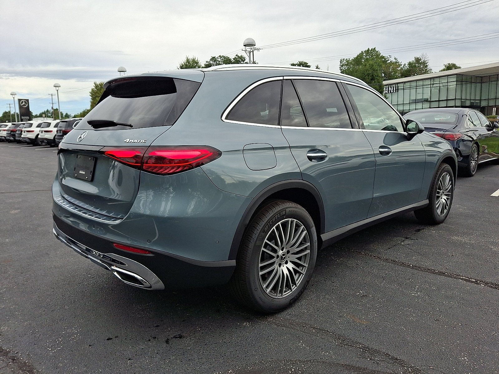 New 2027 Verde Silver Metallic Mercedes-Benz GLC 300 image 27