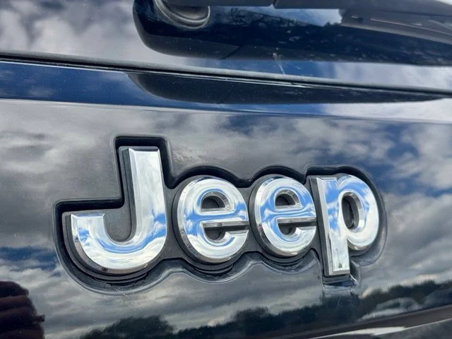 Used 2021 Black Jeep Limited image 20