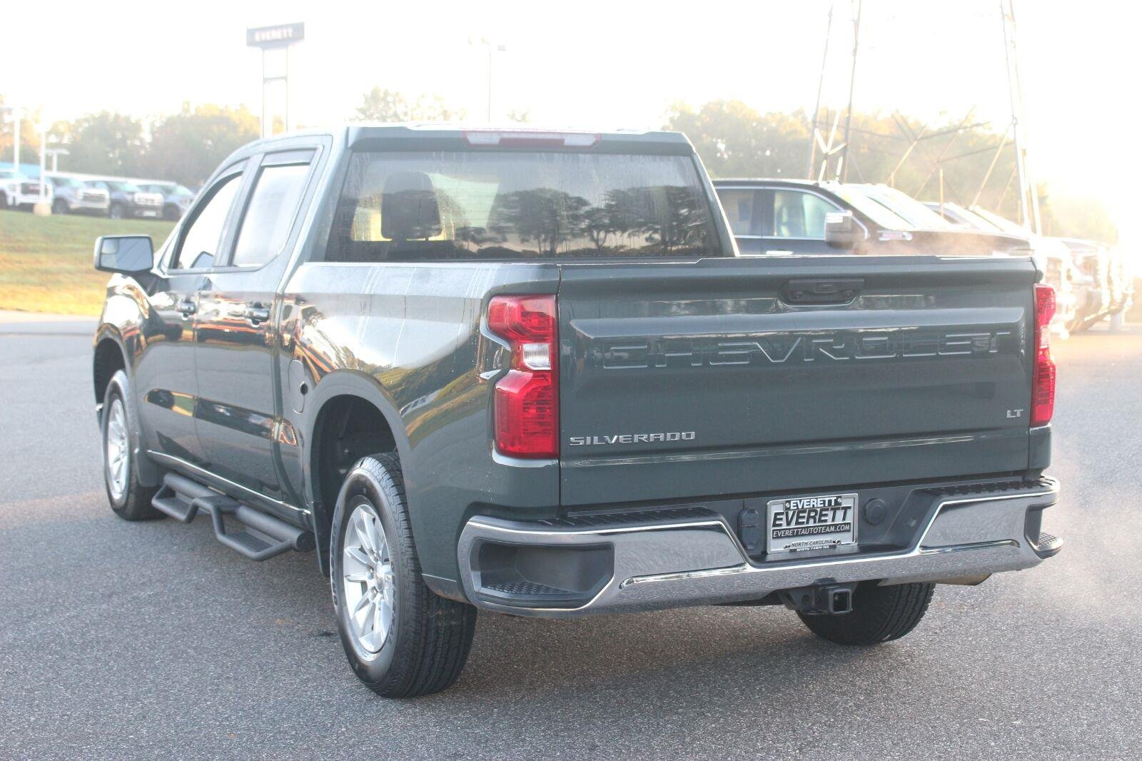 Used 2025 Cypress Gray Chevrolet LT image 5