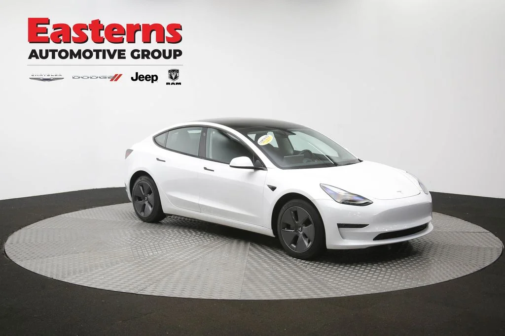Used 2023 White Tesla Base image 45