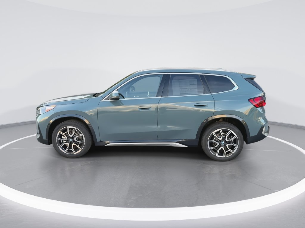New 2027 Green BMW xDrive28i image 5