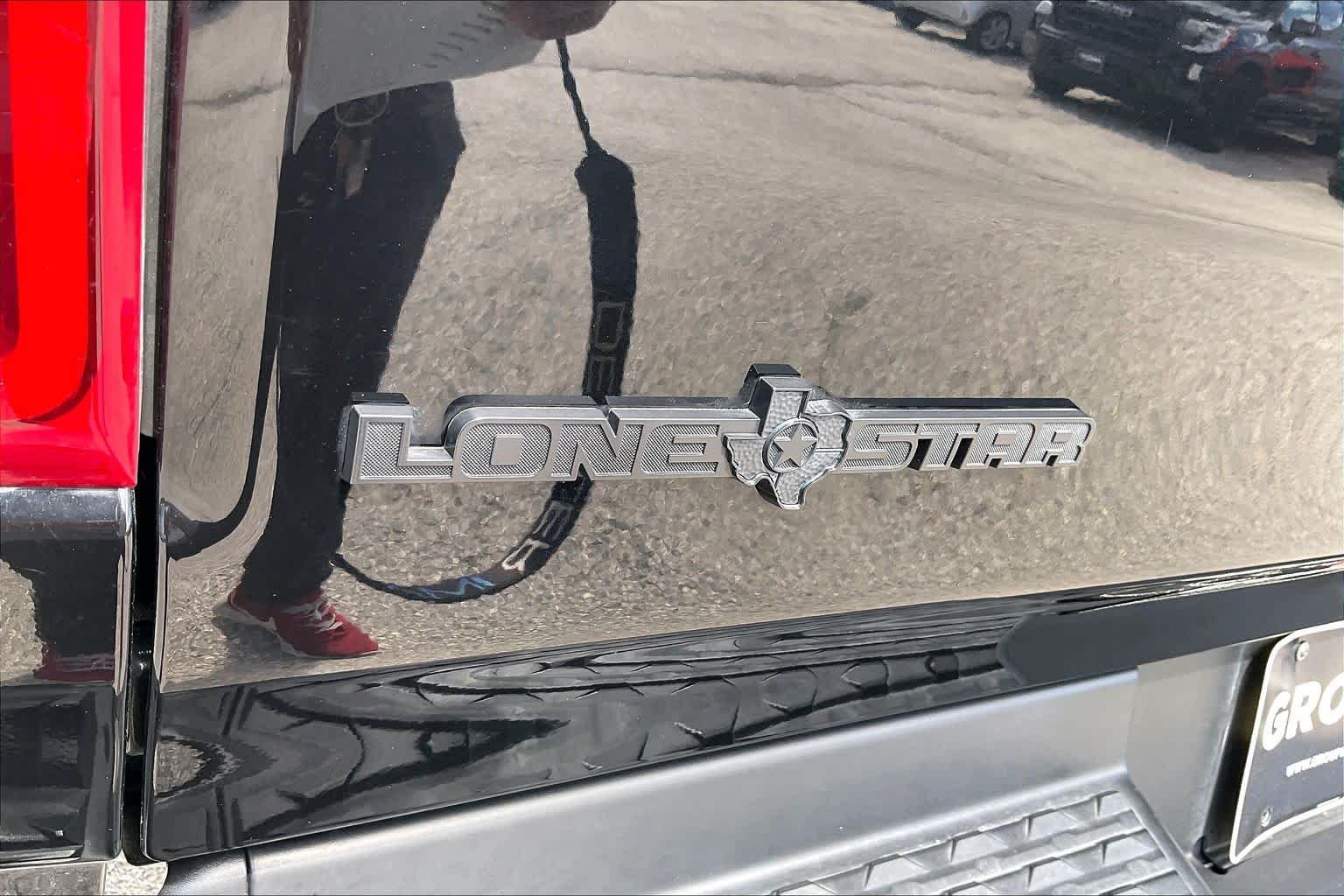 Used 2020 Diamond Black Crystal Pearlcoat Ram Lone Star image 10