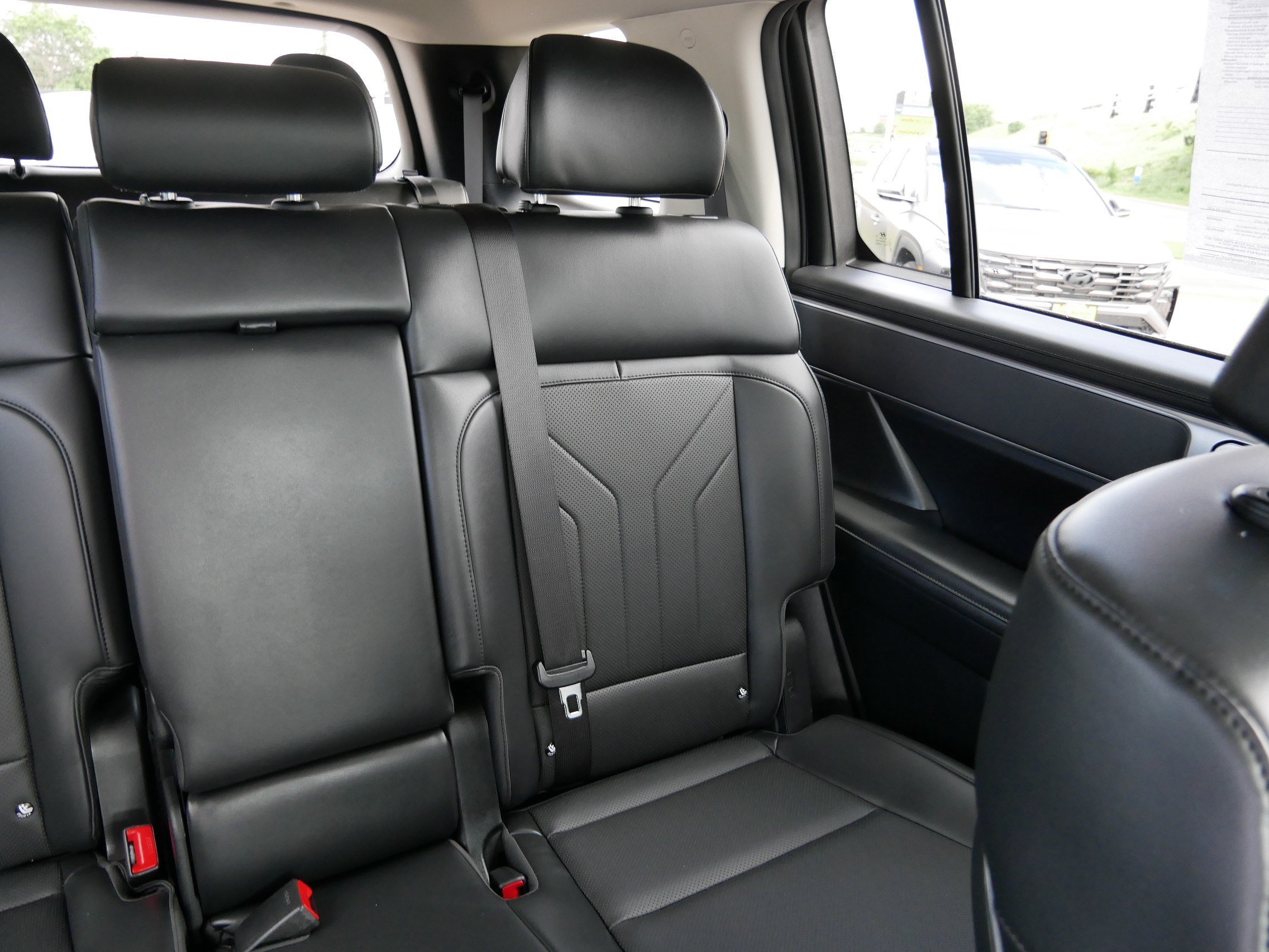 Certified Used 2024 Hampton Gray Hyundai SEL image 14