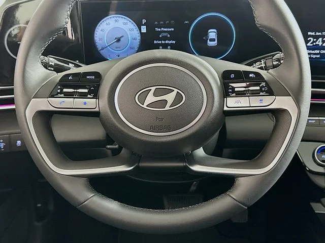 New 2026 Hyundai ELANTRA Limited