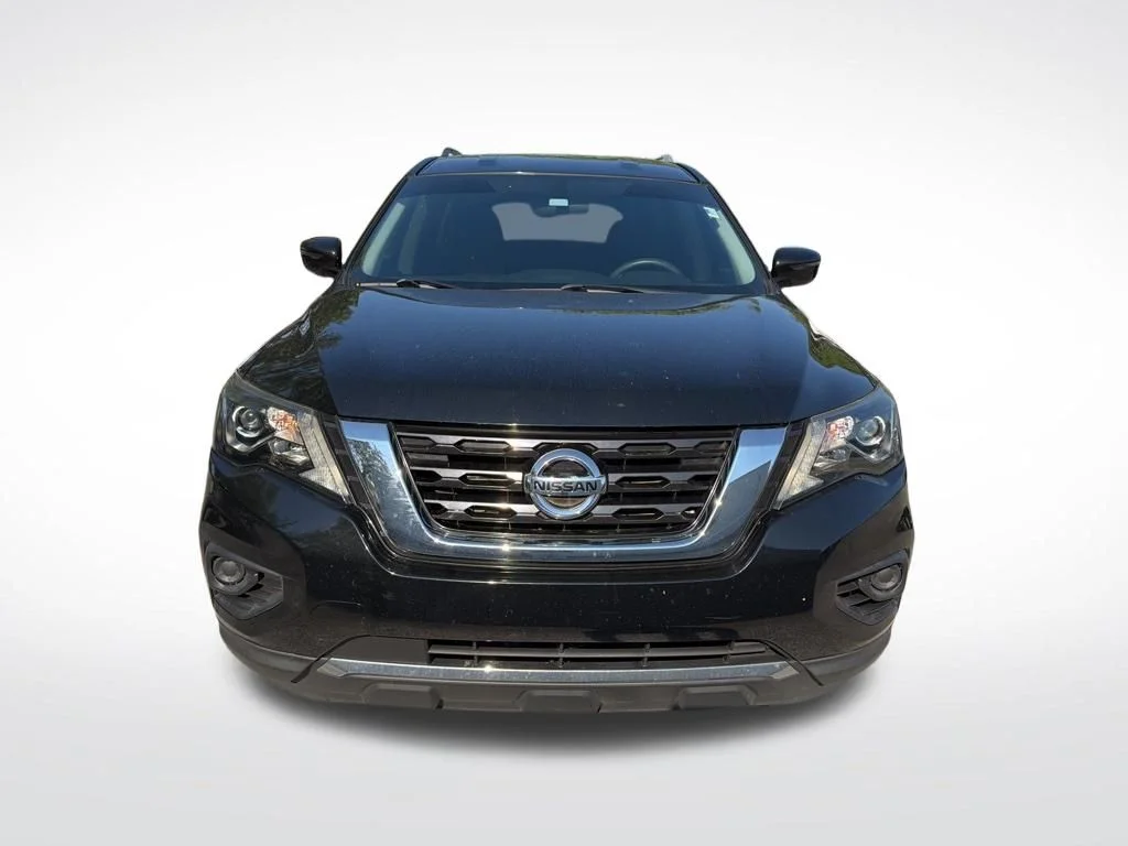 Used 2020 Magnetic Black Nissan S image 3