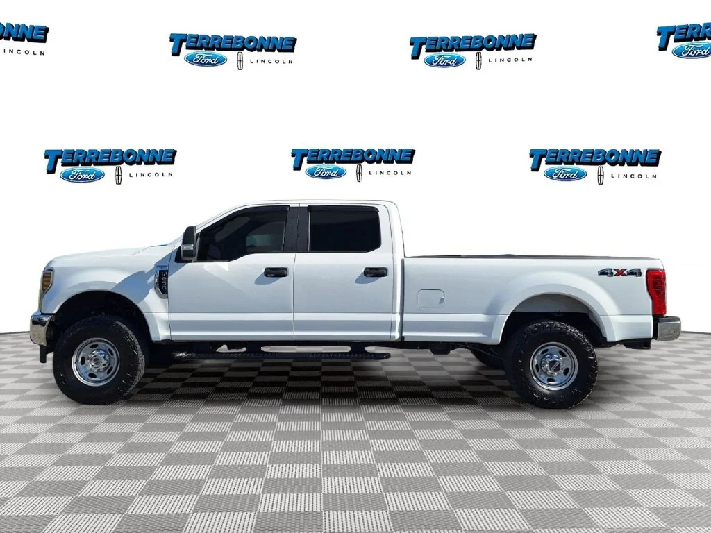 Used 2019 Oxford White Ford XL image 8
