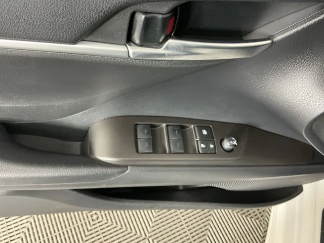 Used 2023 White Toyota SE image 13