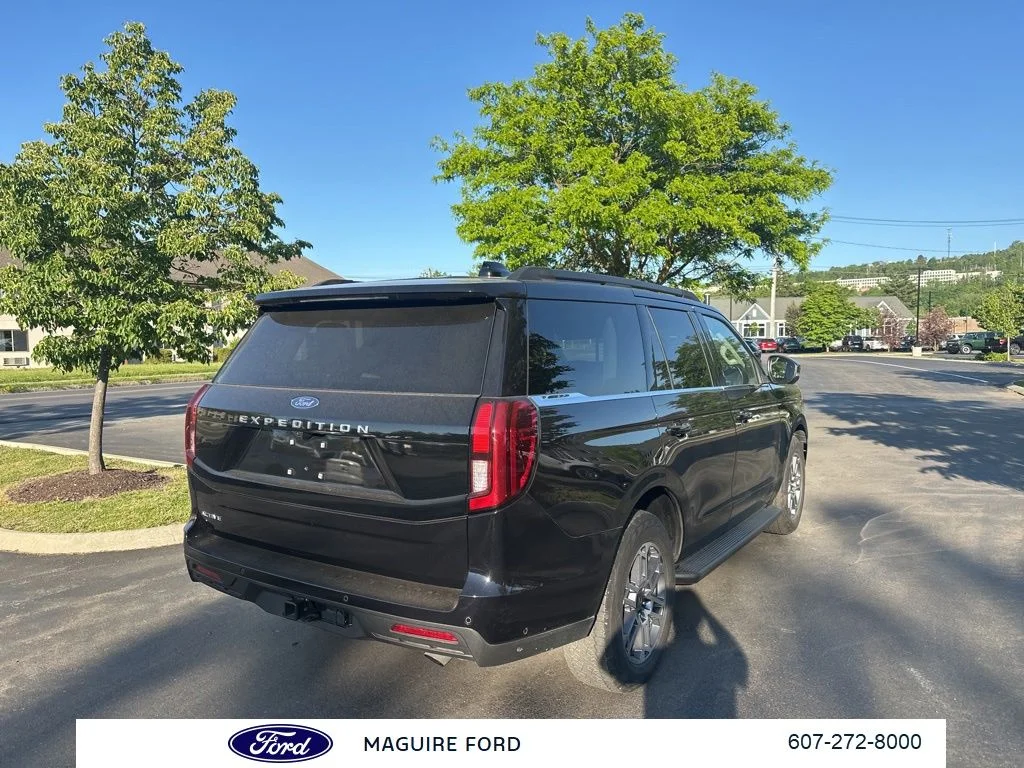 Used 2025 Black Ford Active image 5