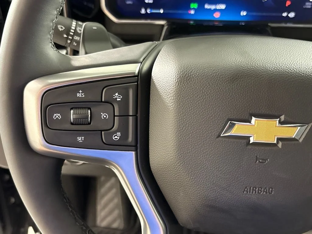 New 2026 Black Chevrolet LT image 32