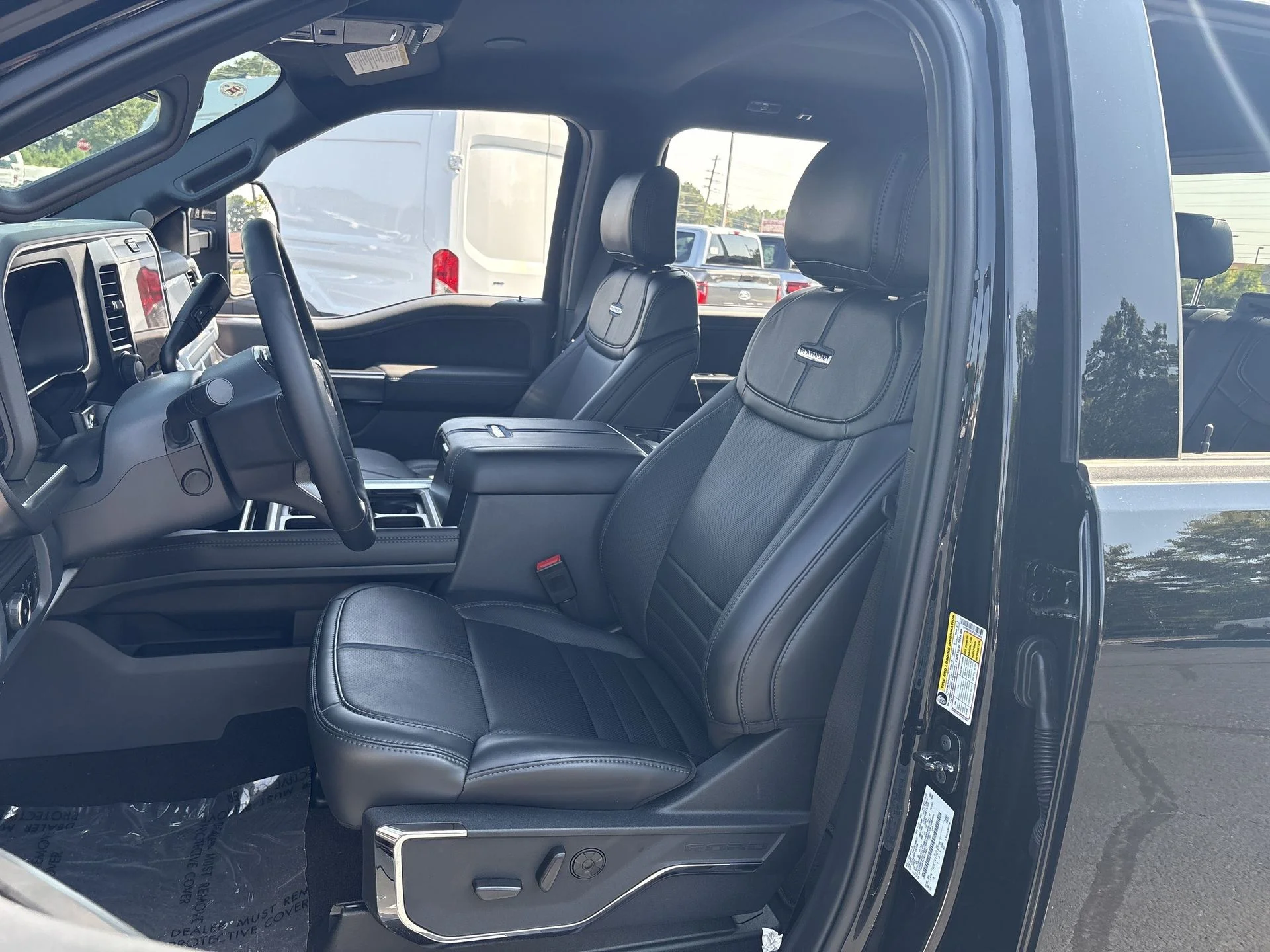 2026 Ford F-250 Super Duty Platinum - Photo 19
