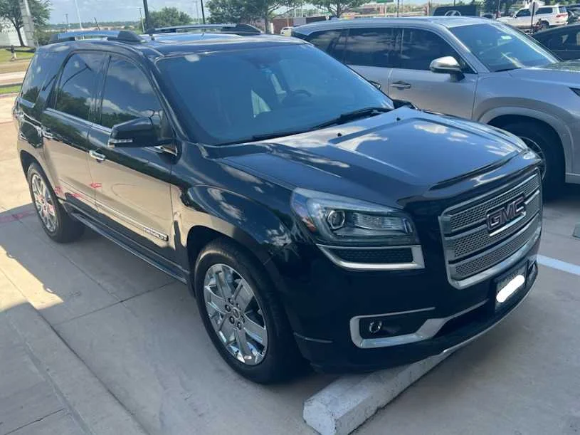Used 2016 Ebony Twilight Metallic GMC Denali image 2