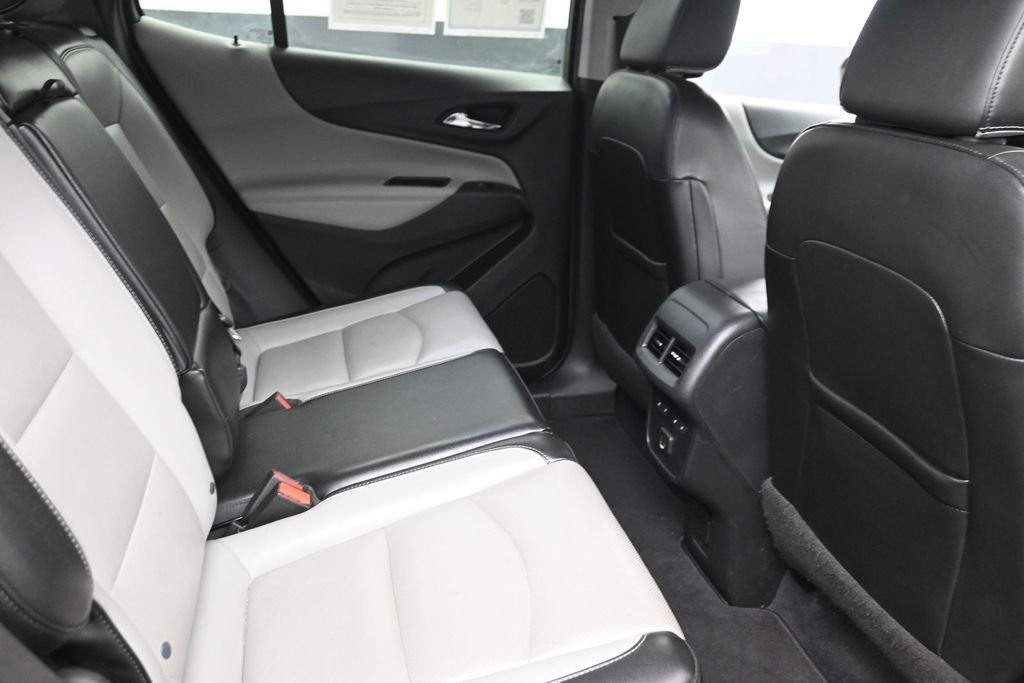 Used 2020 Blue Chevrolet Premier image 11