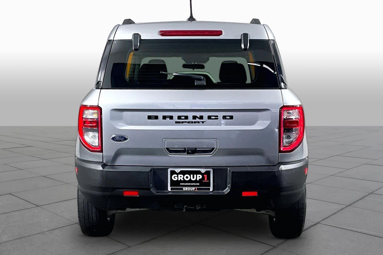 Used 2021 Iconic Silver Ford Base image 5