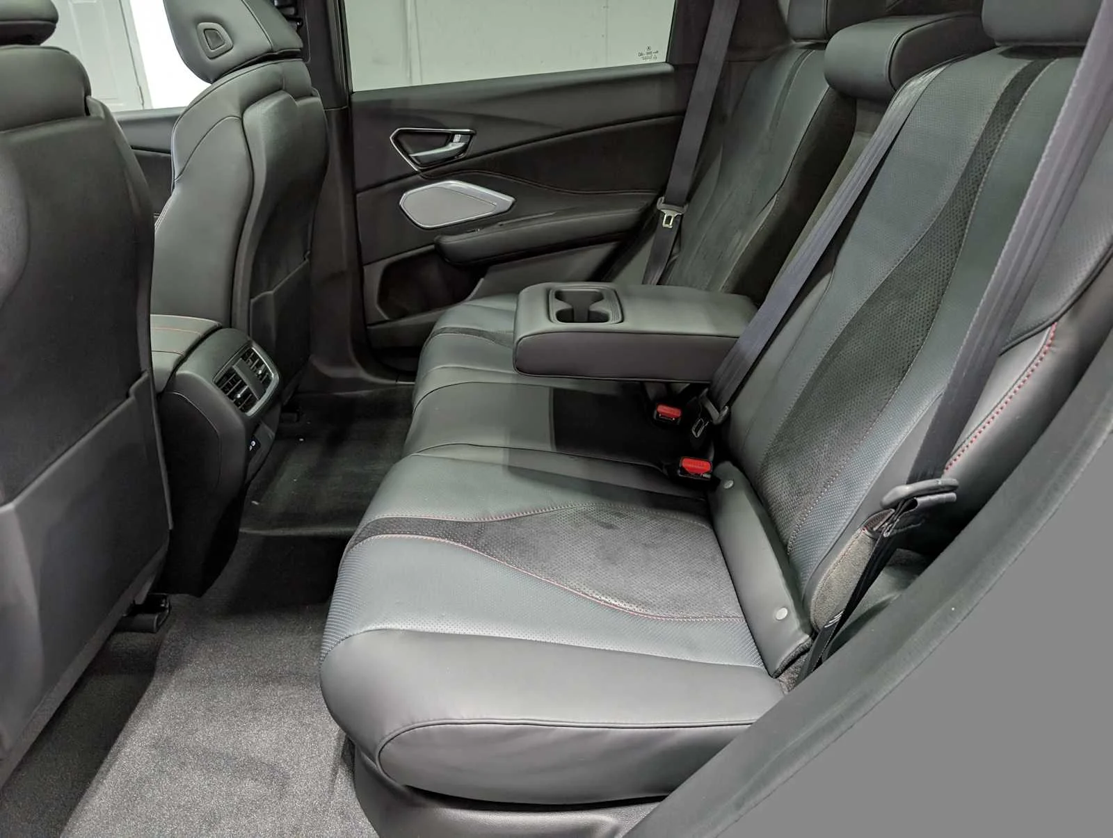 2026 Acura RDX A-Spec Package - Photo 19