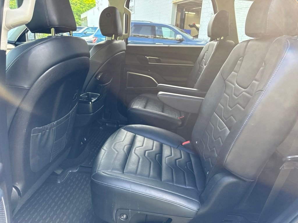 Used 2021 Silver Kia SX image 15