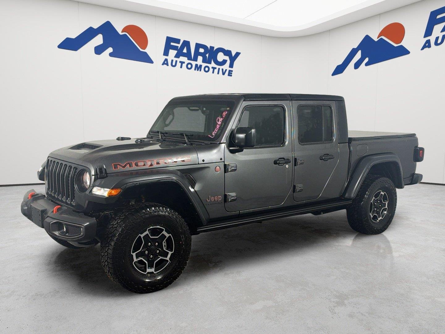 Used 2022 Granite Crystal Metallic Clearcoat Jeep Mojave image 1