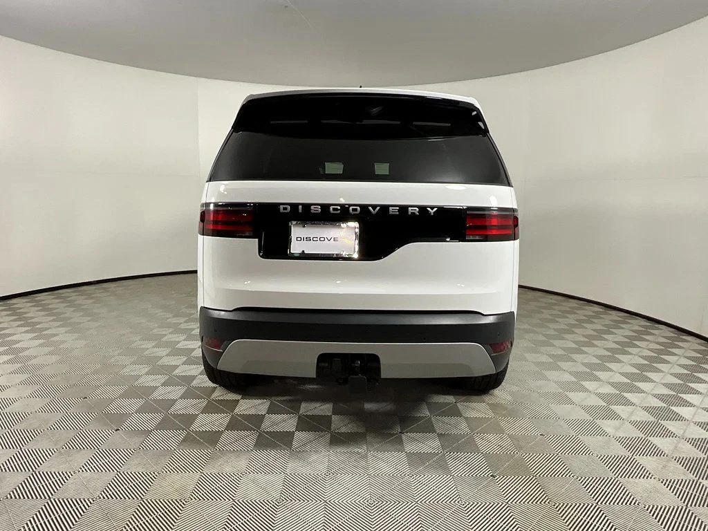 New 2026 Fuji White Land Rover S image 7