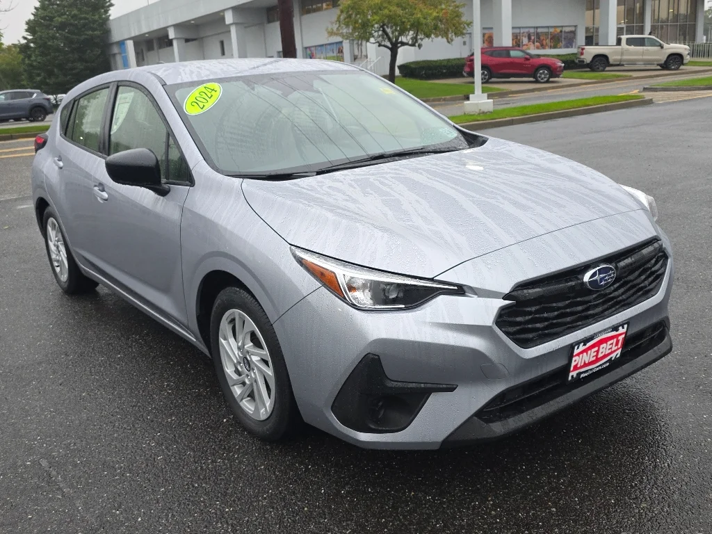 Used 2024 Ice Silver Metallic Subaru  image 9