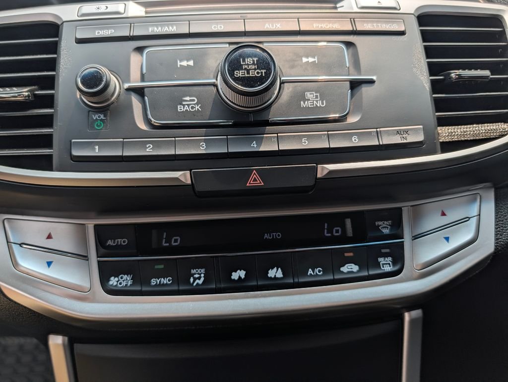 Used 2015 Blue Honda Sport image 6
