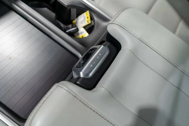 Used 2025 Gray Ford Platinum image 36