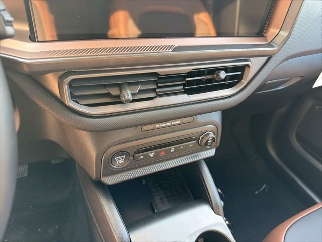 New 2025 Ruby Red Metallic Tinted Clearcoat Ford Outer Banks® image 15